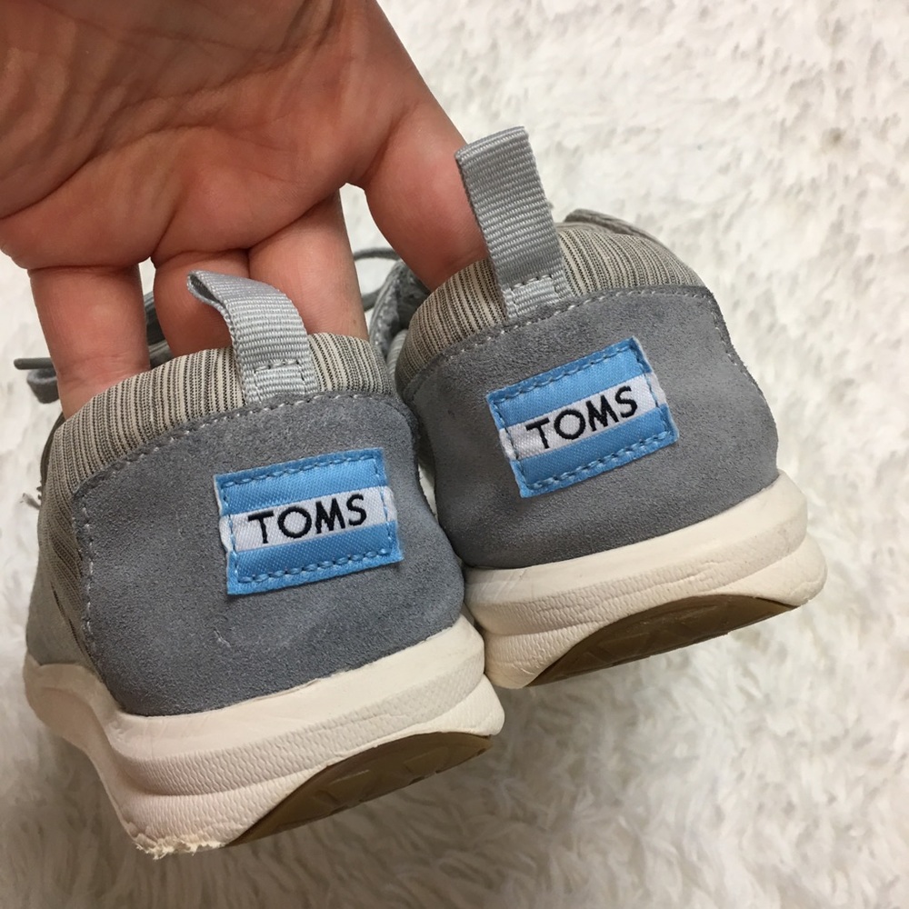 ❌SOLD❌ Toms Light Gray Stripe Del Ray Sneaker - Picture 5 of 8